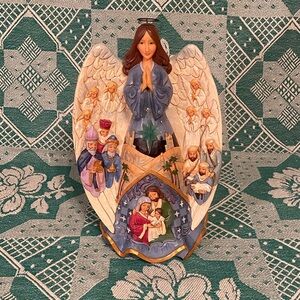 Jim Shore Retired - “Miracle Wrapped in Love”